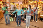 gal/2010/2010 Saitentwist Mayersche Duesseldorf 20.03/_thb_2010 Saitentwist Mayersche Duesseldorf 20.03. 037.jpg